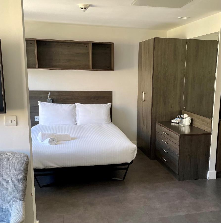 University Of Bath Summer Accommodation Room photo